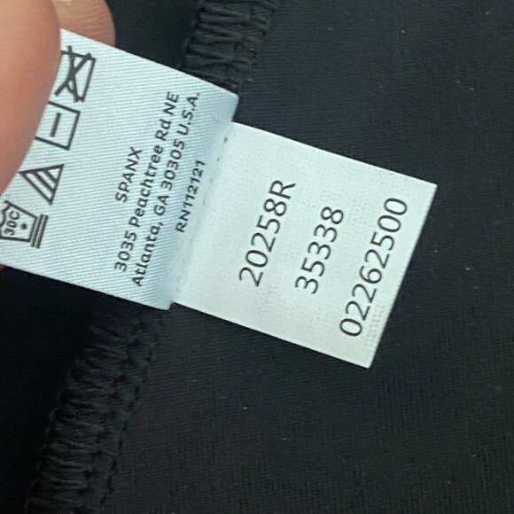 SPANX Black and Metallic Leggings - Picture 7 of 10